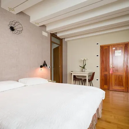 Hotel Contra' Contarini