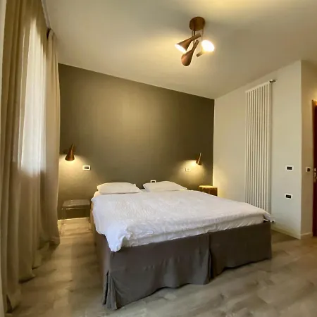 Contra' Contarini Hotell 2*